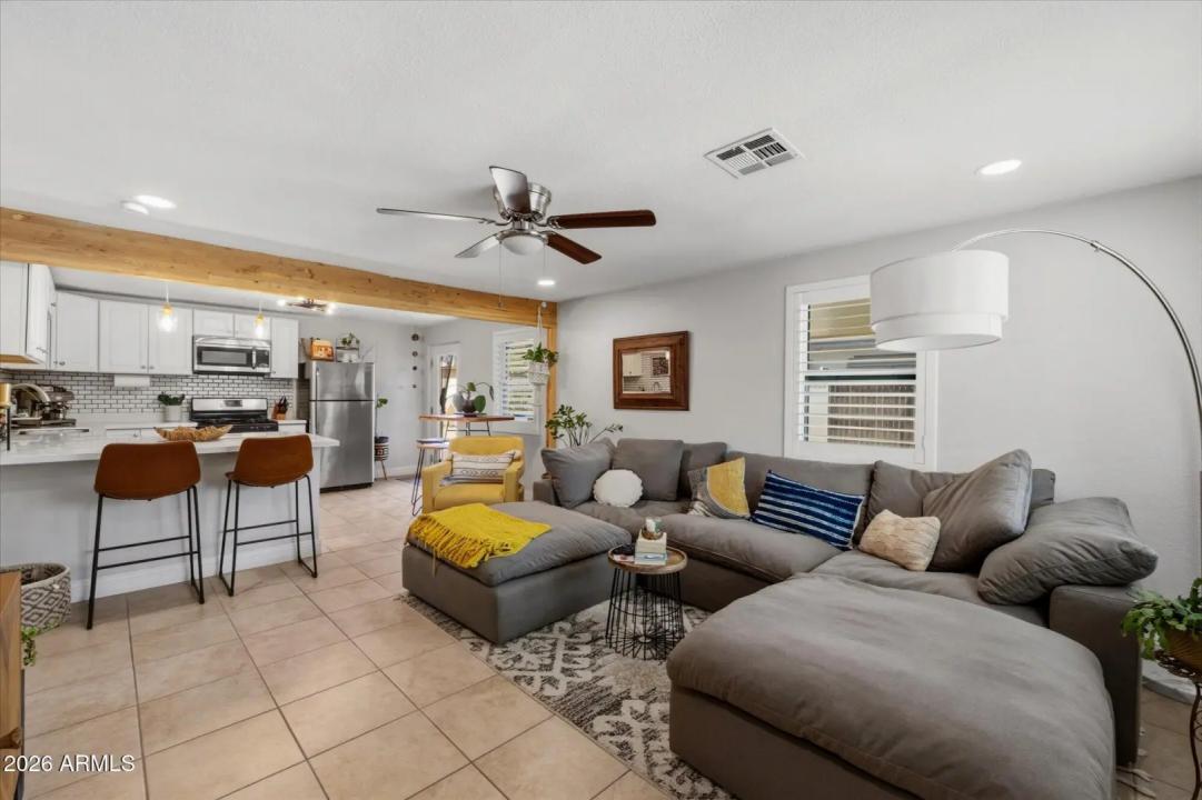 Real Estate Picture 2