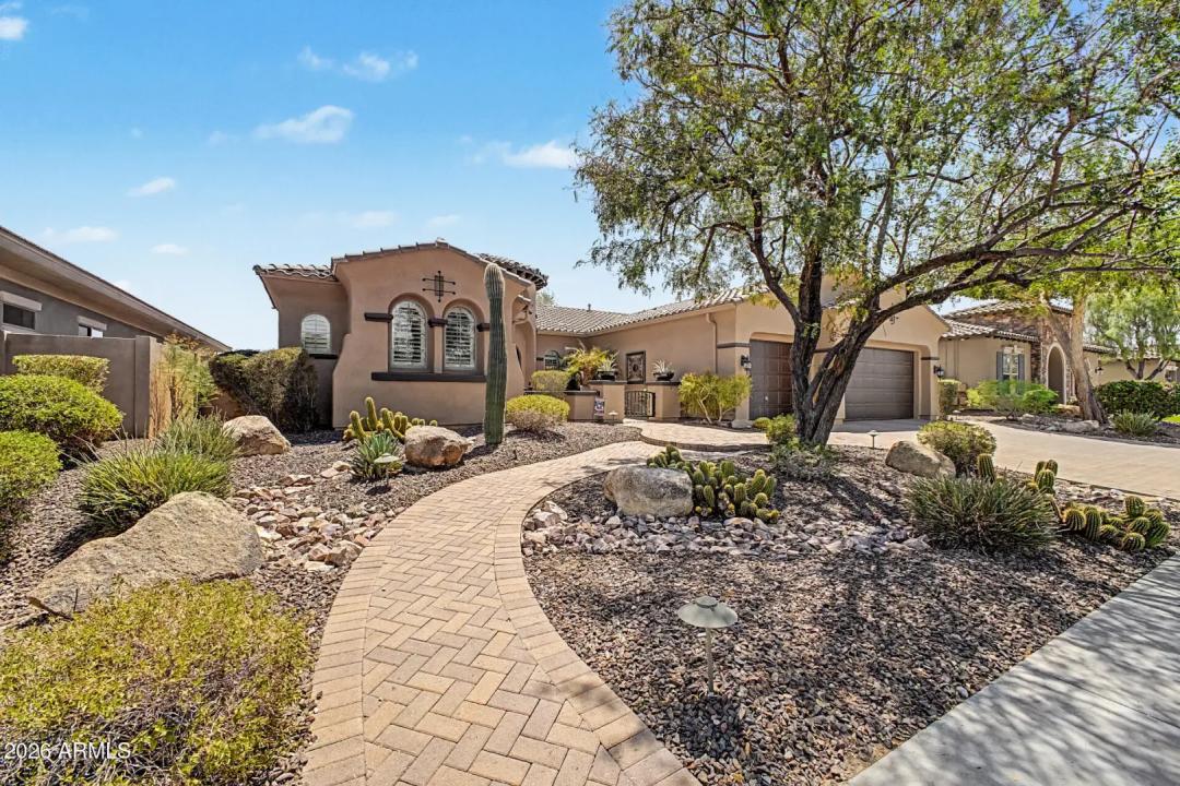 Real Estate Picture 3