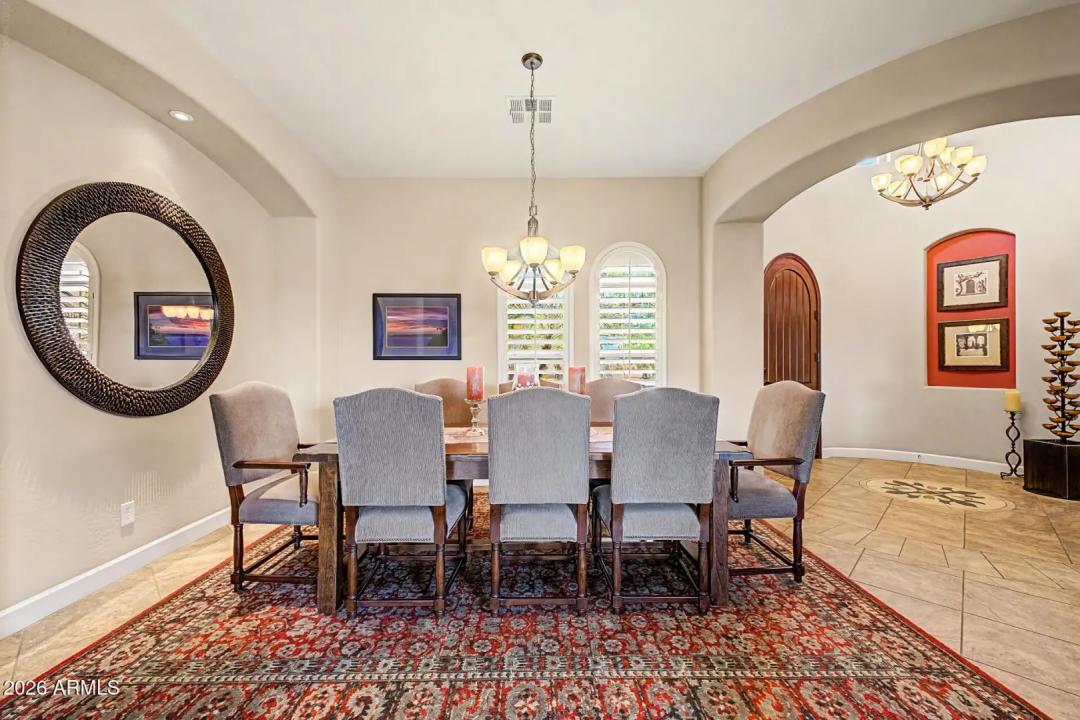 Real Estate Picture 13