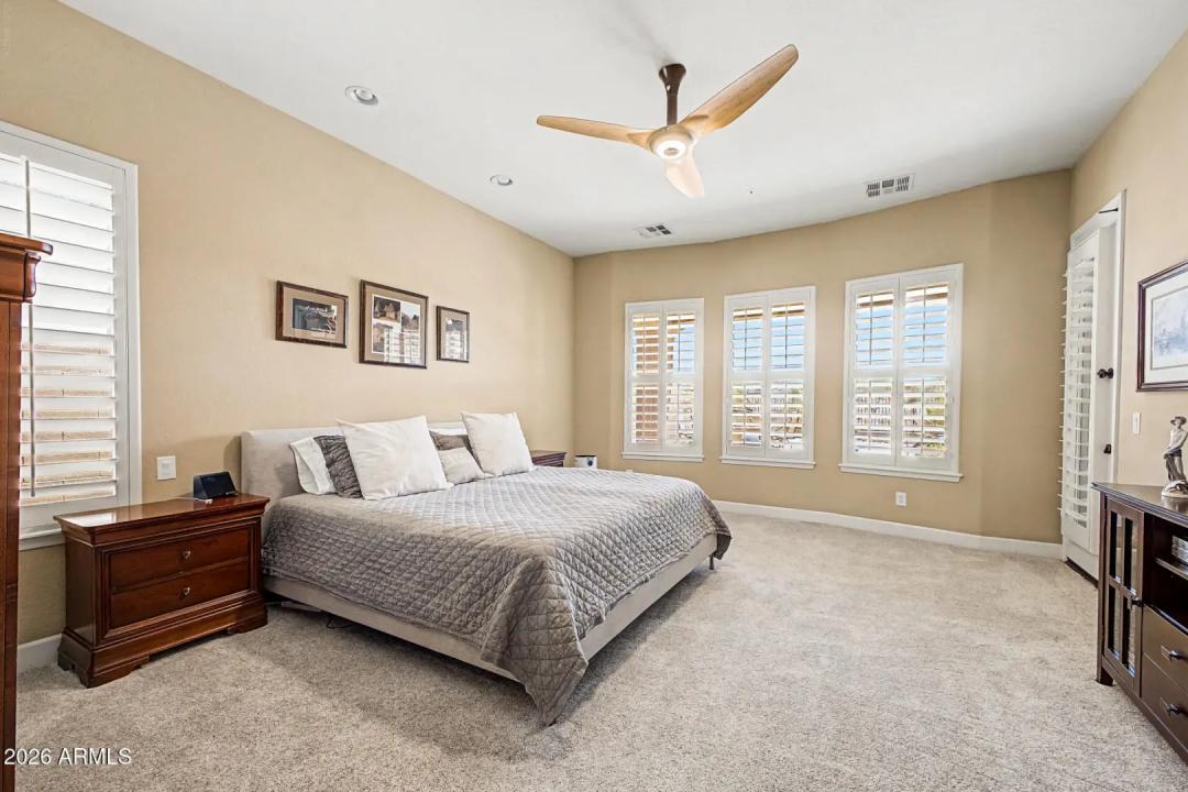 Real Estate Picture 19