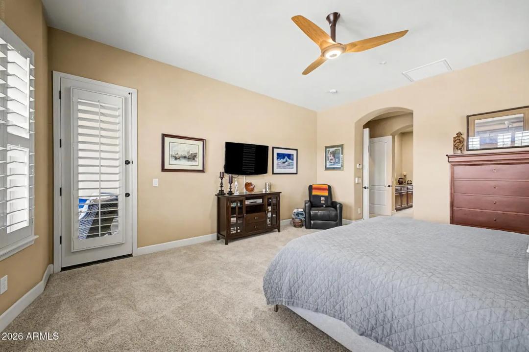 Real Estate Picture 21
