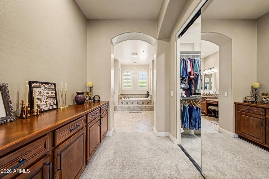Real Estate Picture 22