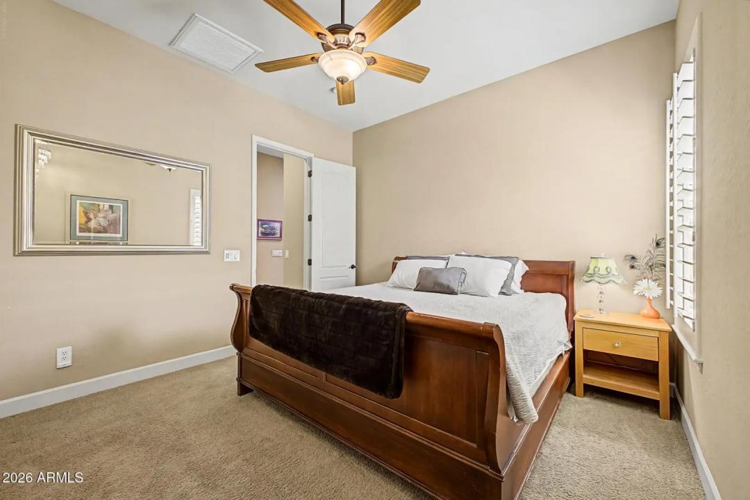 Real Estate Picture 27