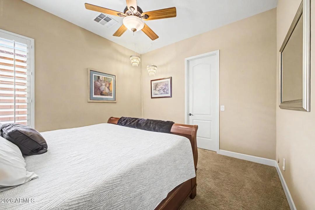 Real Estate Picture 28