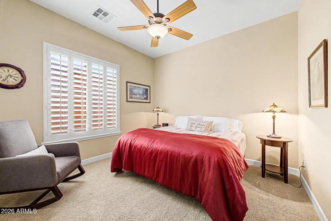 Real Estate Picture 29