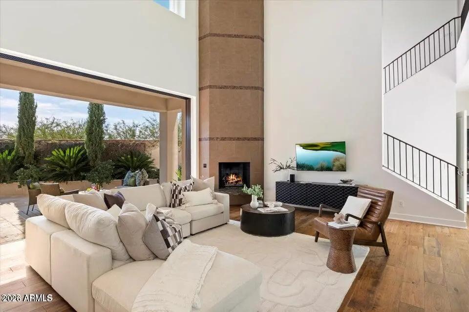Real Estate Picture 10