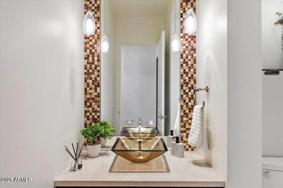 Real Estate Picture 40