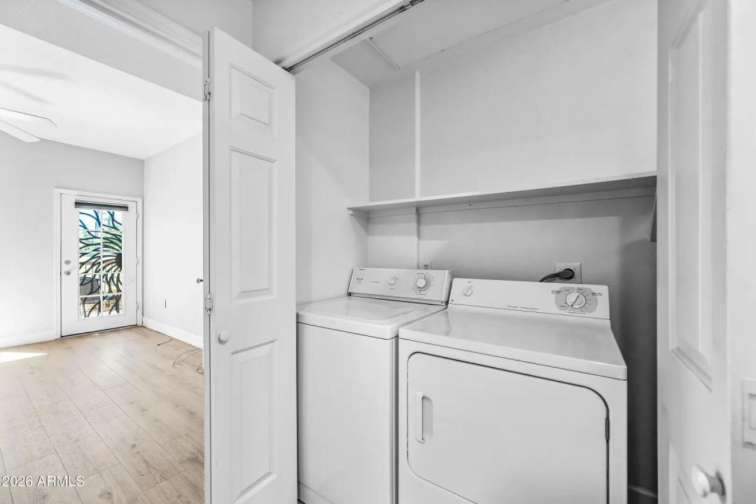 Real Estate Picture 23
