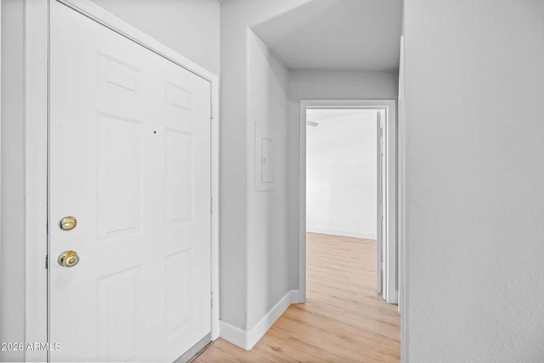 Real Estate Picture 24