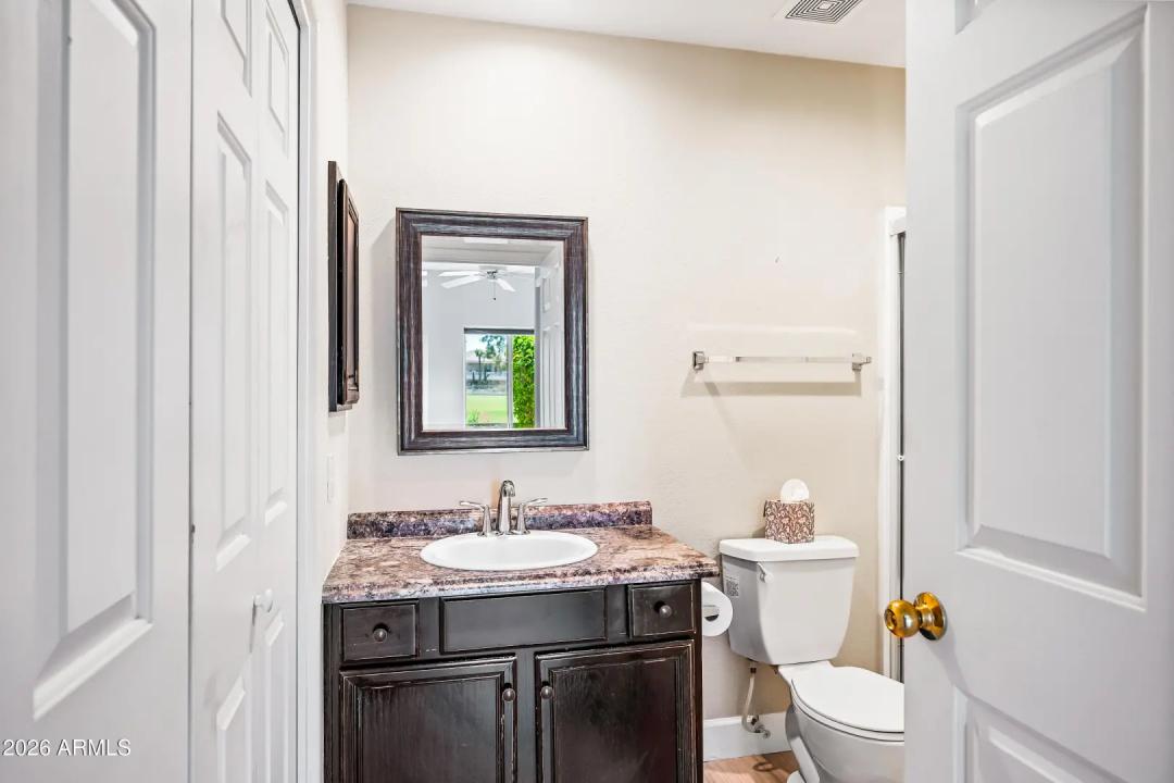 Real Estate Picture 22