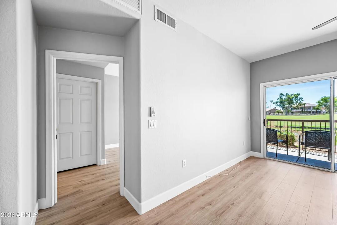 Real Estate Picture 16