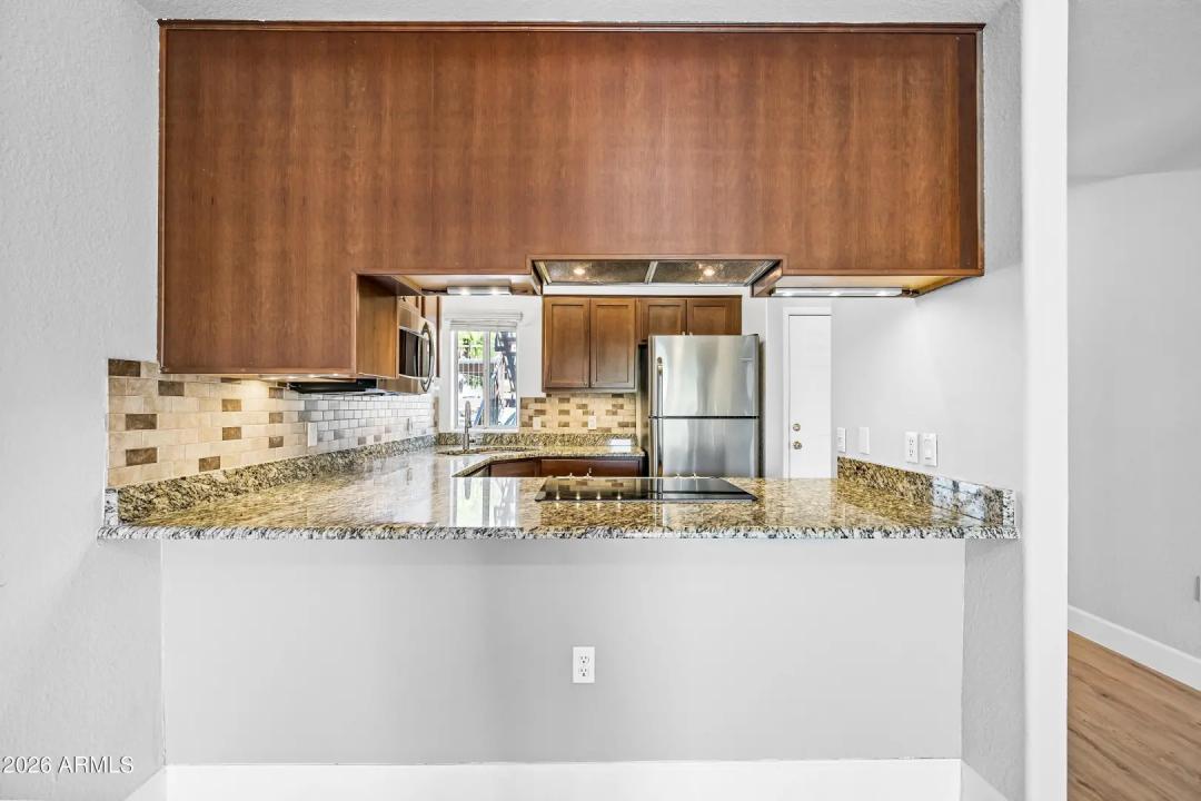 Real Estate Picture 15