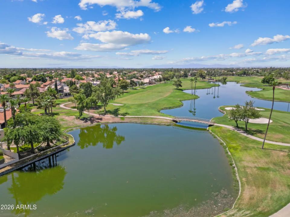 Real Estate Picture 43