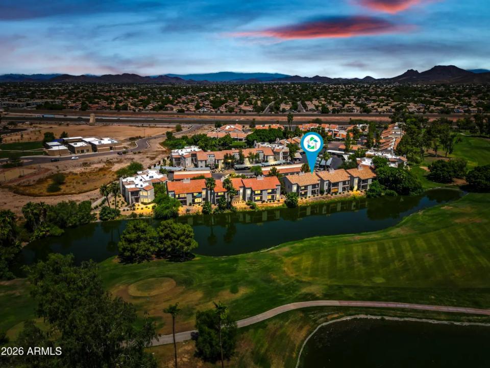 Real Estate Picture 36