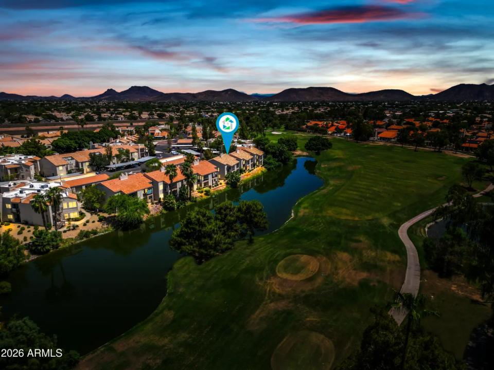 Real Estate Picture 37