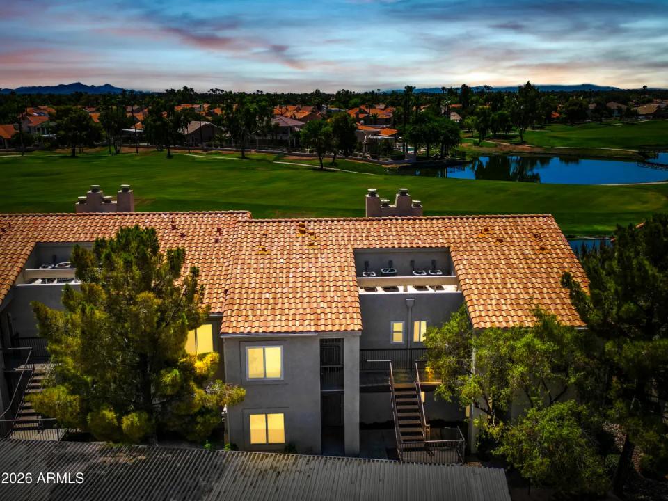 Real Estate Picture 38