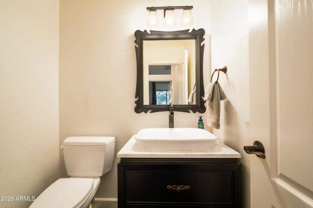 Real Estate Picture 20