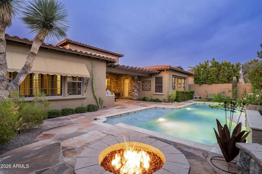 Real Estate Picture 18