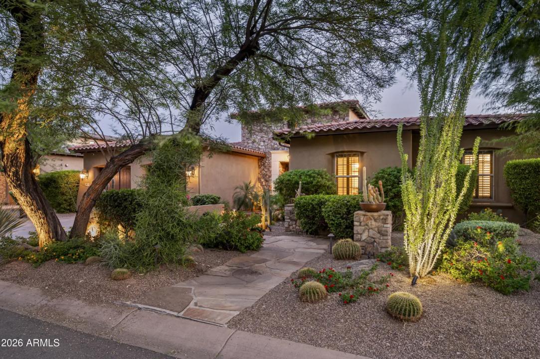 Real Estate Picture 20