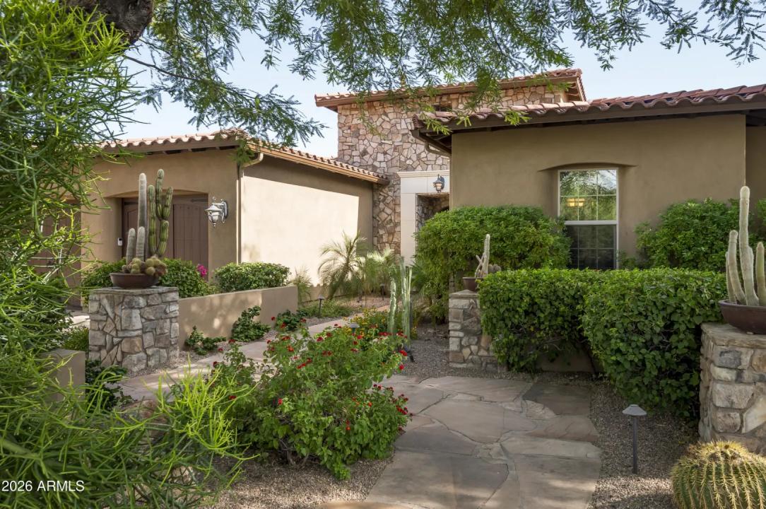 Real Estate Picture 2