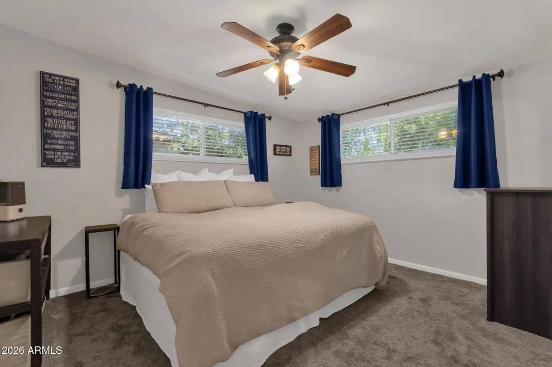 Real Estate Picture 18