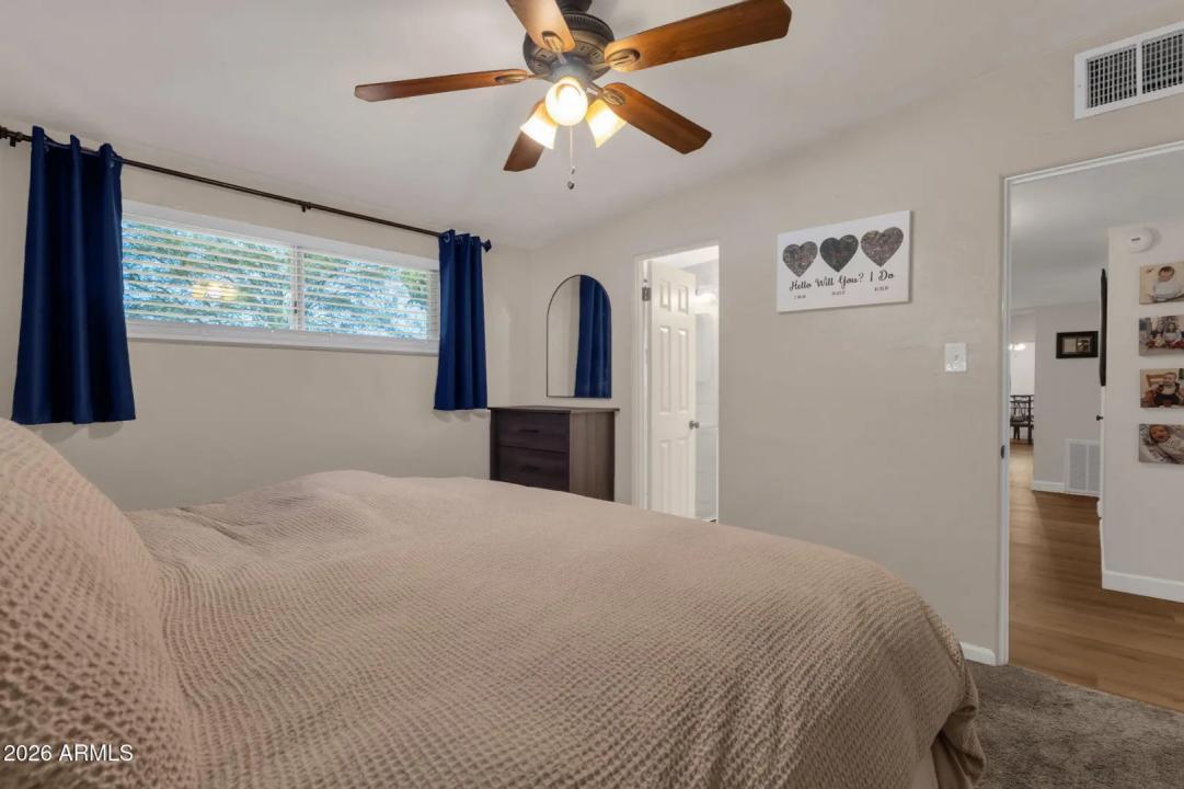Real Estate Picture 19