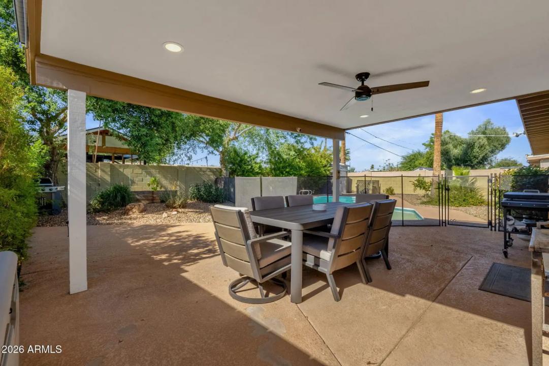 Real Estate Picture 28