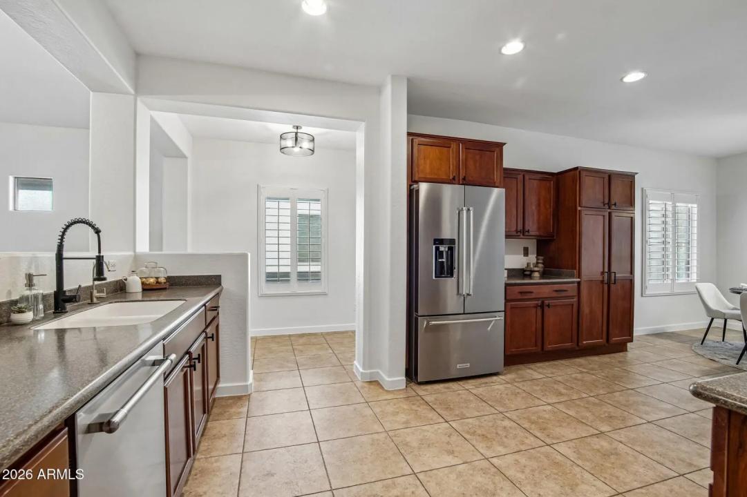 Real Estate Picture 2