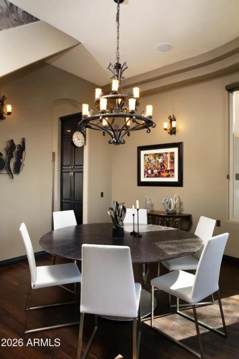 Real Estate Picture 10