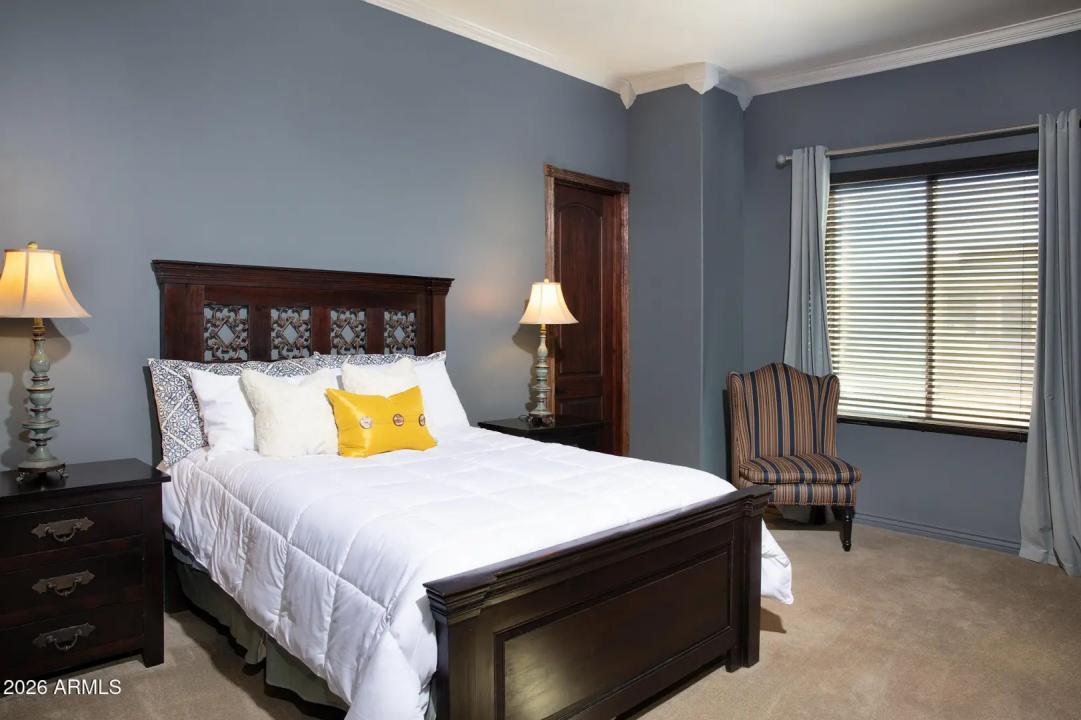 Real Estate Picture 23