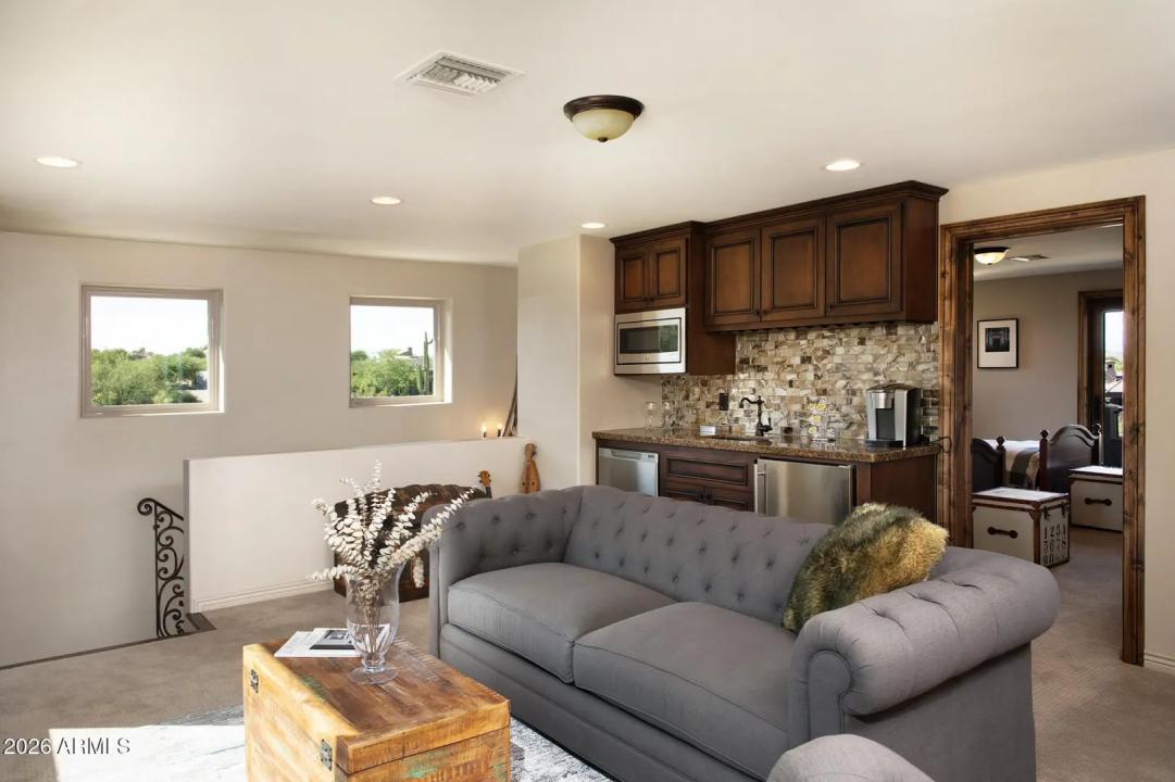 Real Estate Picture 26