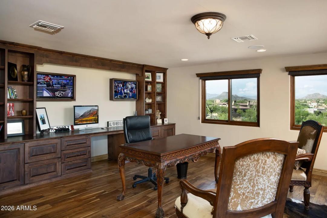 Real Estate Picture 28