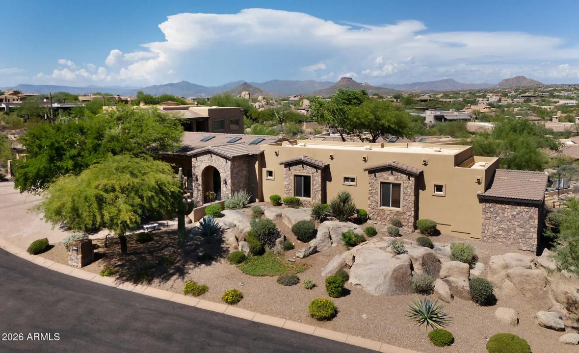 Real Estate Picture 37