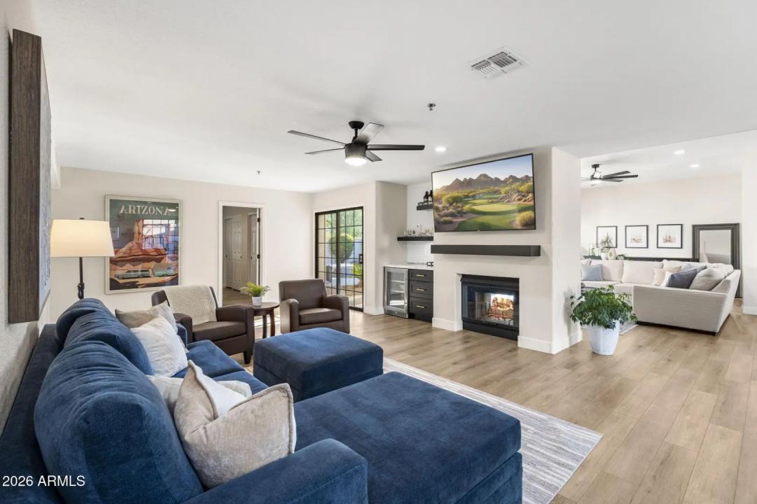 Real Estate Picture 12