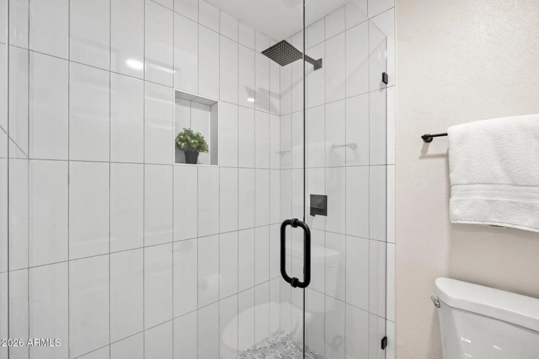 Real Estate Picture 28