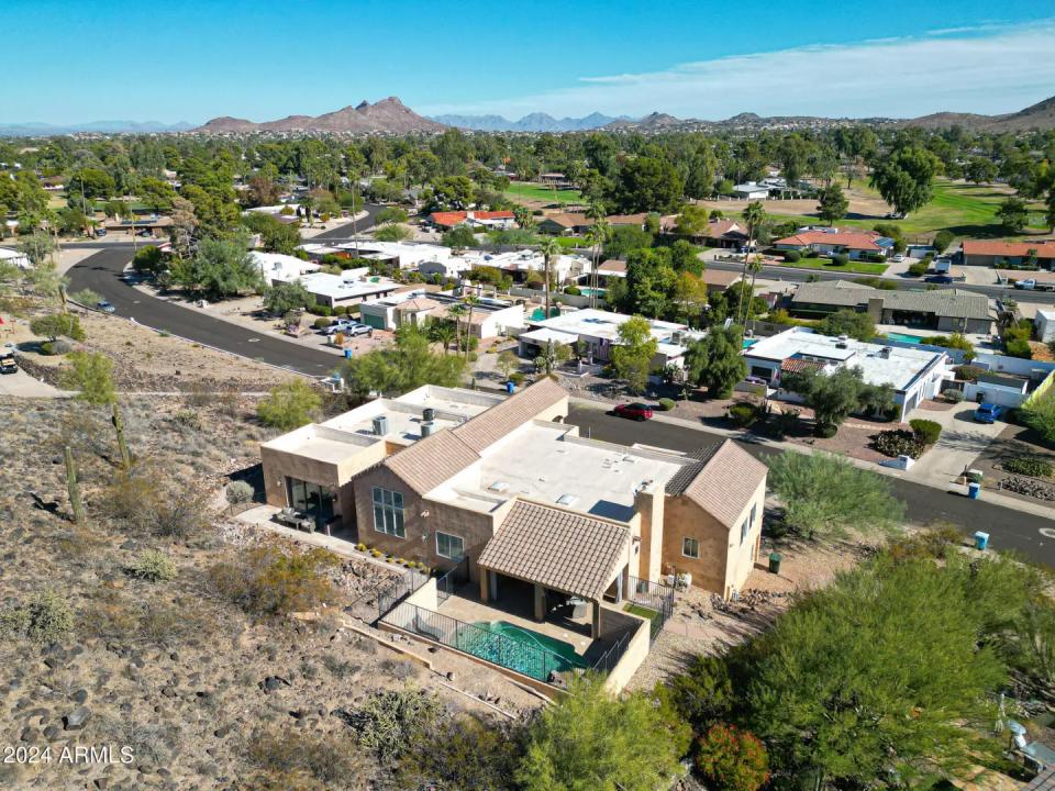Real Estate Picture 2