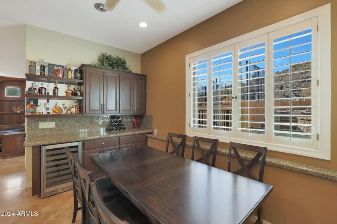 Real Estate Picture 24