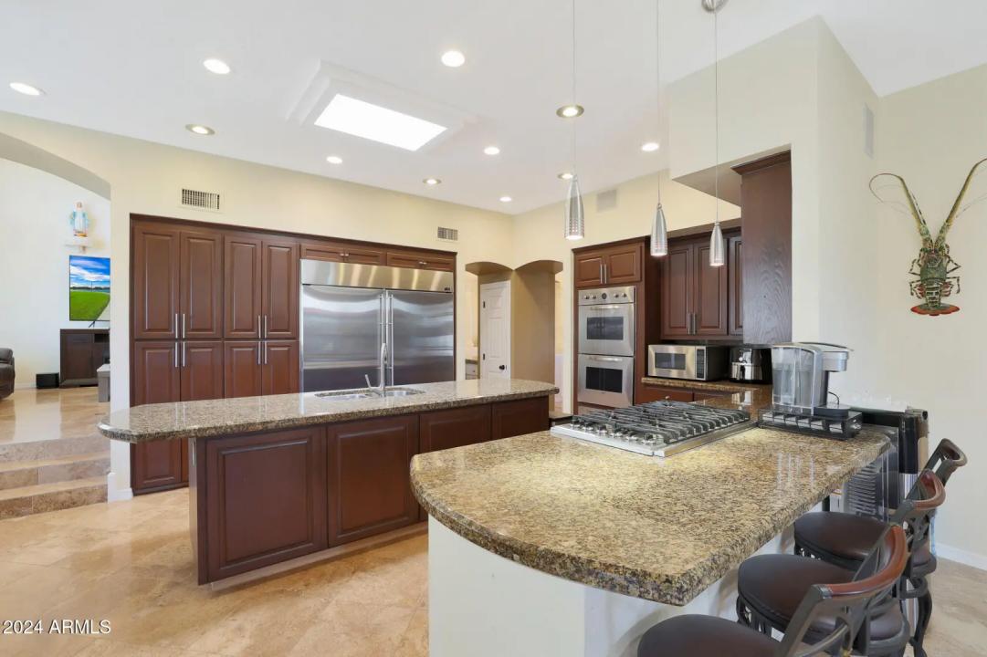 Real Estate Picture 26