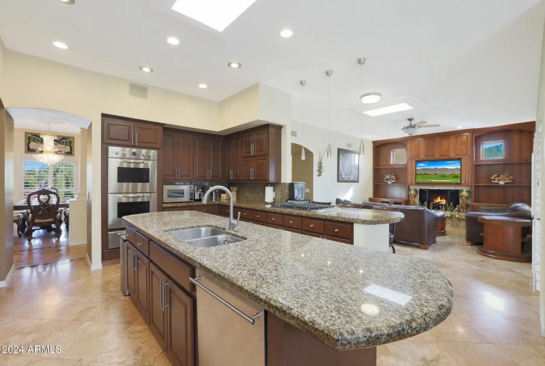 Real Estate Picture 27