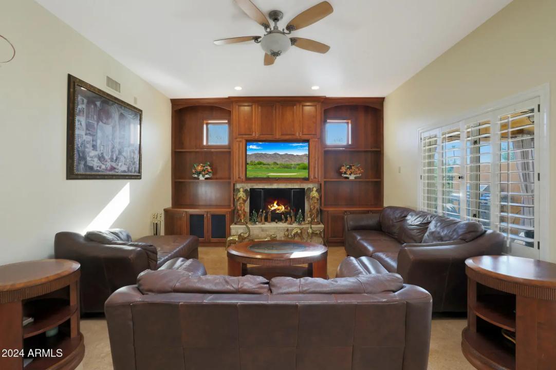 Real Estate Picture 29