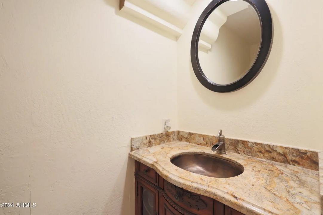 Real Estate Picture 43