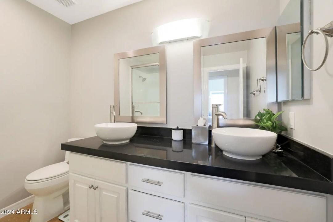 Real Estate Picture 49