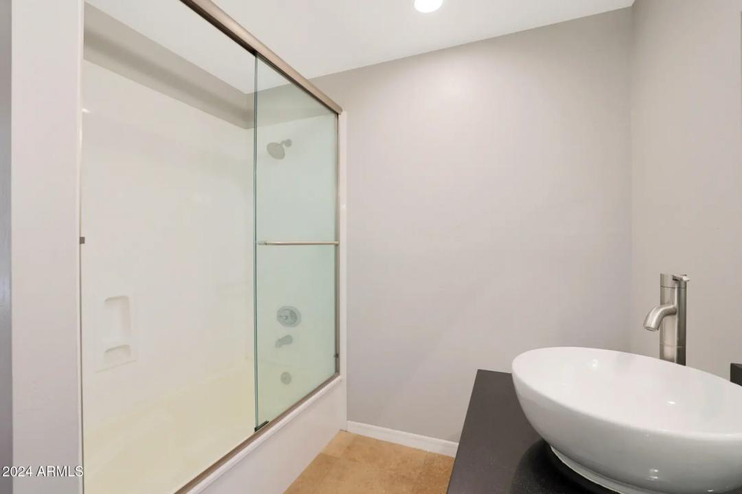 Real Estate Picture 50