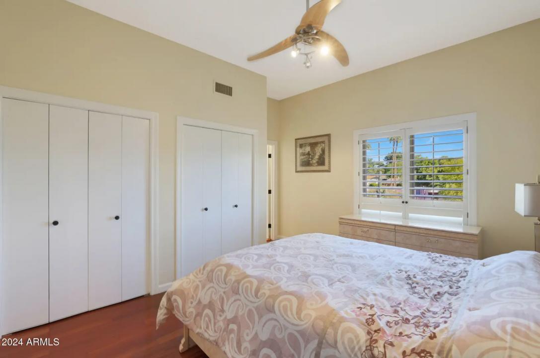 Real Estate Picture 52