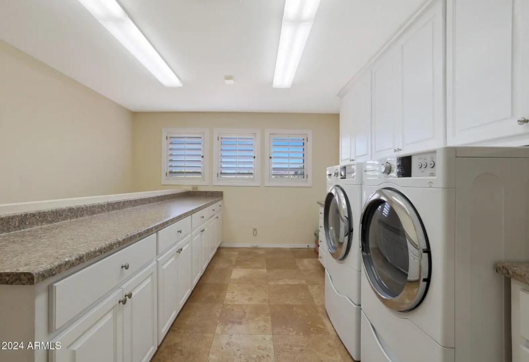 Real Estate Picture 56