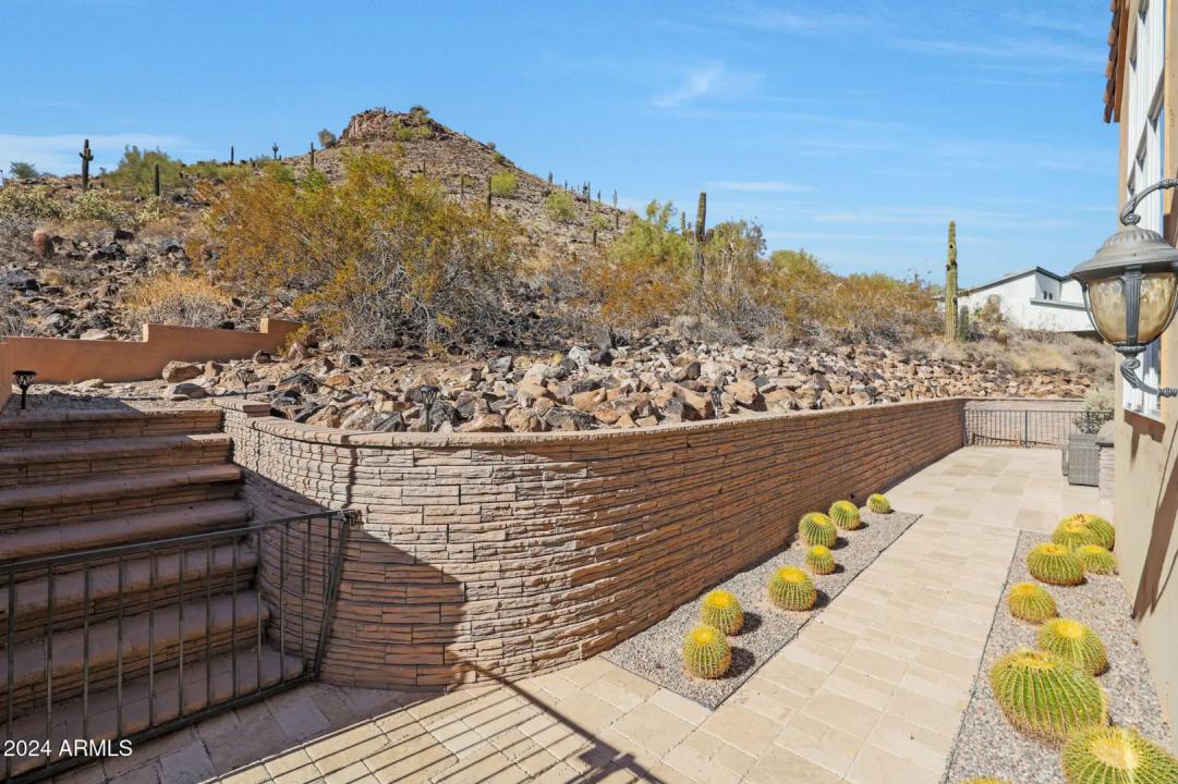 Real Estate Picture 58