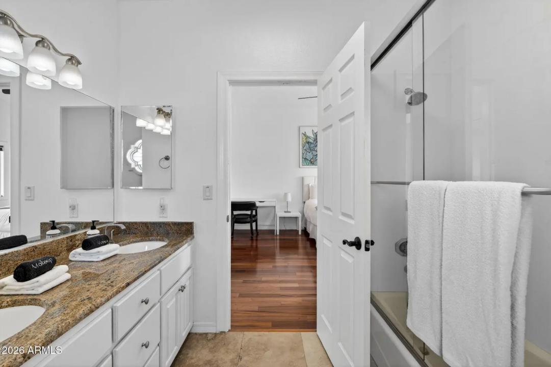 Real Estate Picture 53