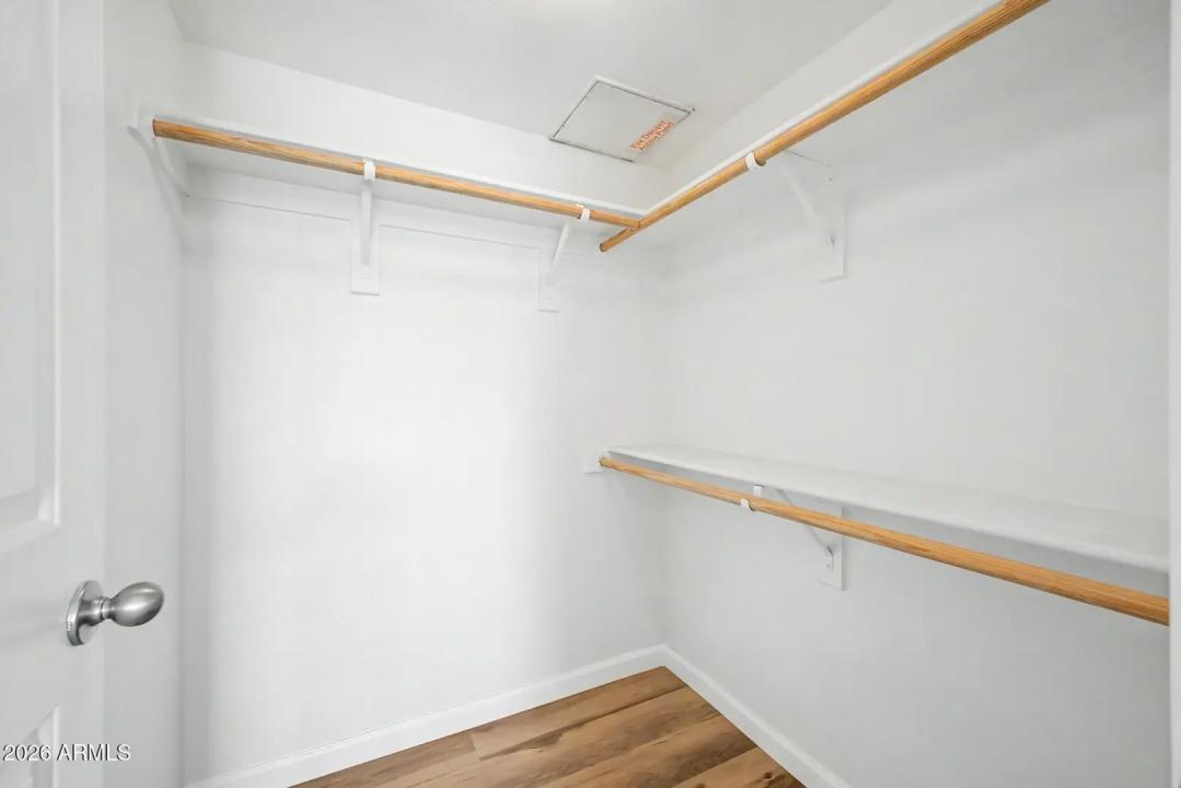 Real Estate Picture 21