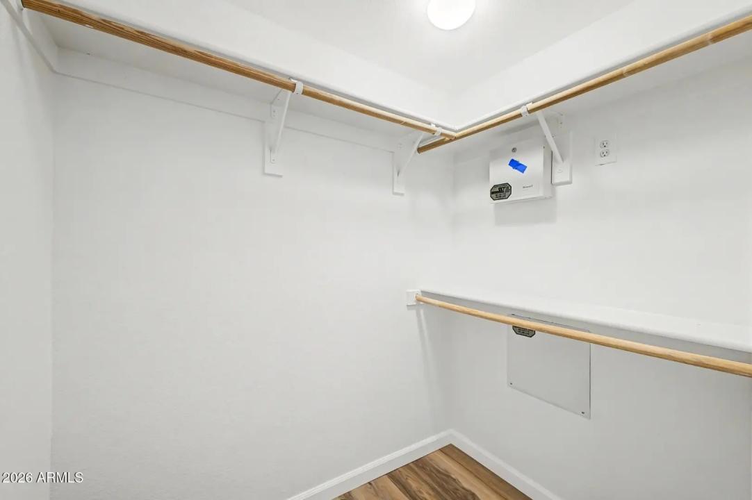 Real Estate Picture 26