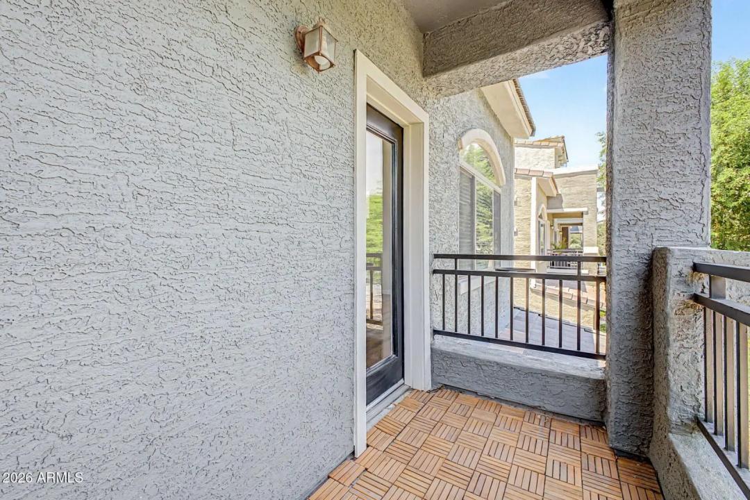Real Estate Picture 29